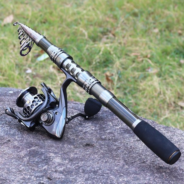 Sougayilang Fishing Rod Reel Combo with Telescopic Fishing Pole Spinning Reel Carrier Bag for Travel Saltwater Freshwater Fishing